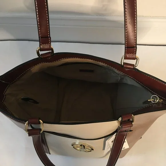 Giani Bernini Tri Color Shoulder Bag - Picture 6 of 6